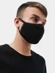 Защитная маска черная