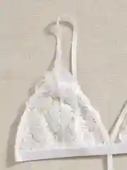 Кружевной комплект нижнего белья