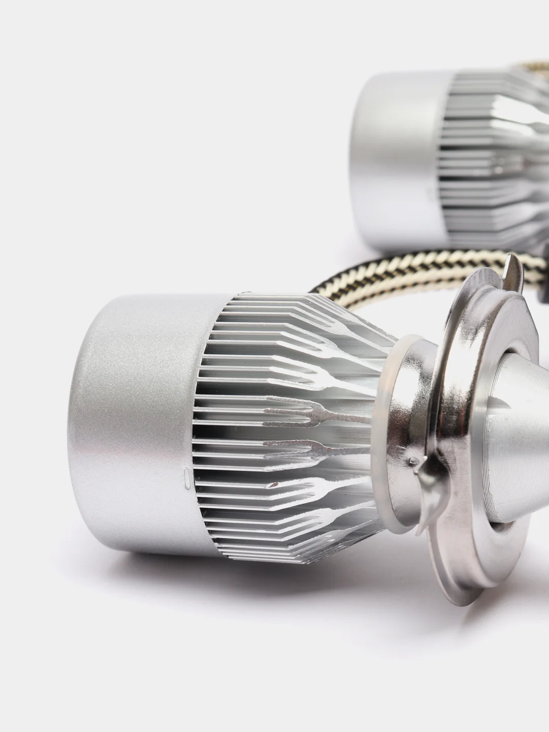 Автолампа-LED H4(C6) 12/24V 26W 6000K 4000Lm  2-конт SKYWAY S08701003