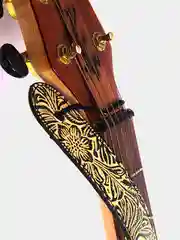 Багровый ремень для гитары P&P Music, из тиснёной экокожи