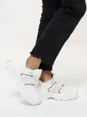 Кроссовки женские, Strobbs