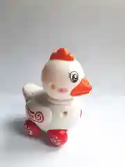 Белый игрушка "Утенок на колесиках"