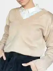 Бежевый свитер