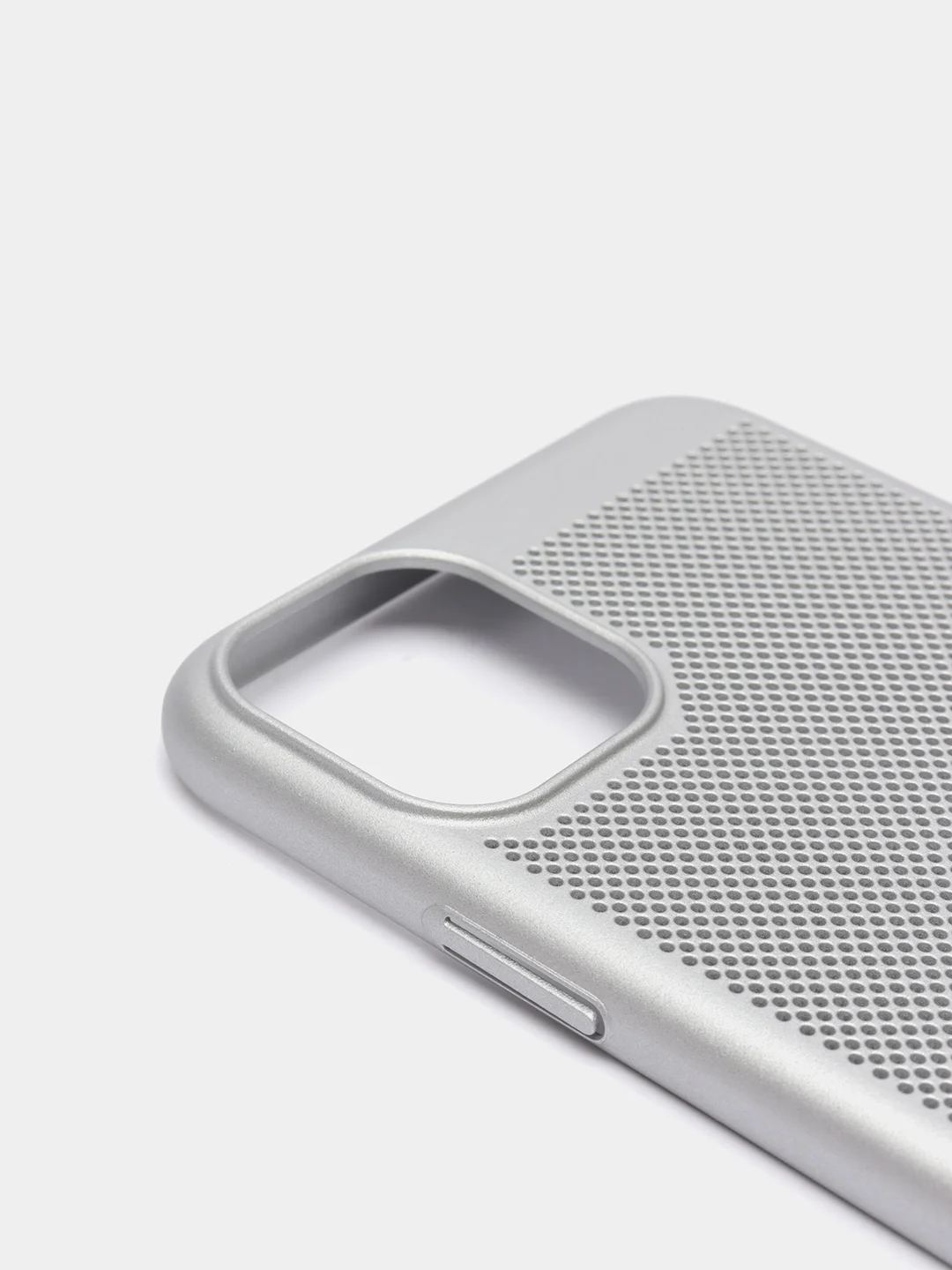 Серебряный чехол ультратонкий с перфорацией для Айфон iPhone 11, iPhone 11 Pro, iPhone 11 Pro Max