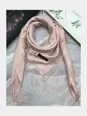Розовый платок кашемировый / палантин / женский платок