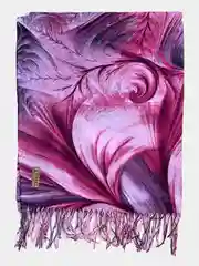 Коралловый палантин женский