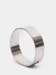 Серый кольца с перфорацией
