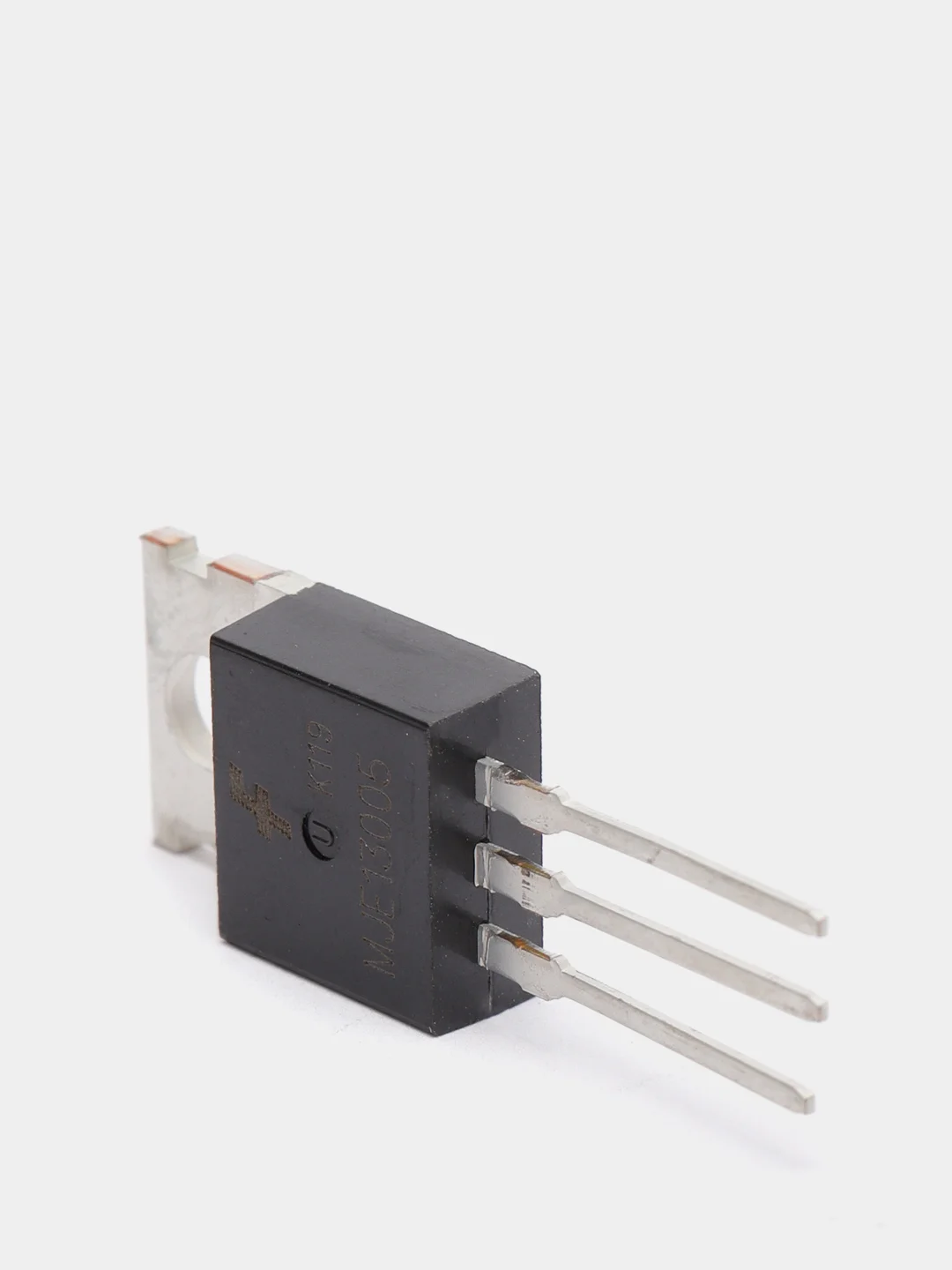 5 штук Транзистор MJE13005 (NPN 400V 4A 75W) TO-220AB