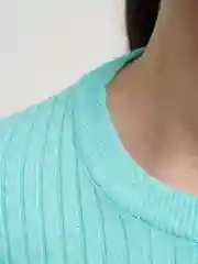 Мятный свитер женский вязаный