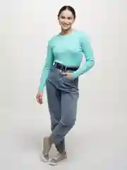 Мятный свитер женский вязаный