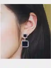 Серьги, черные квадраты