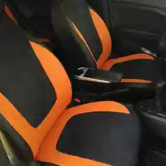 Модельные авточехлы на Lada Vesta №9