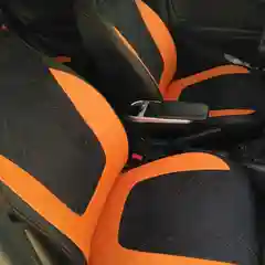 Модельные авточехлы на Lada Vesta №9