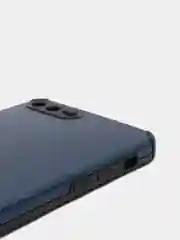 Темно-синий чехол Iphone