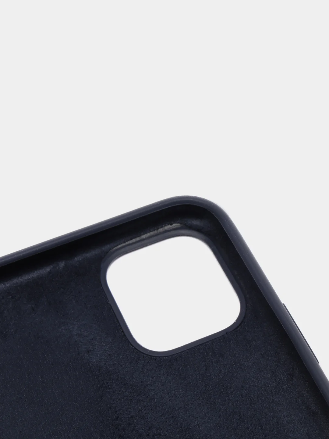 Темно-синий силиконовый чехол Iphone с логотипом