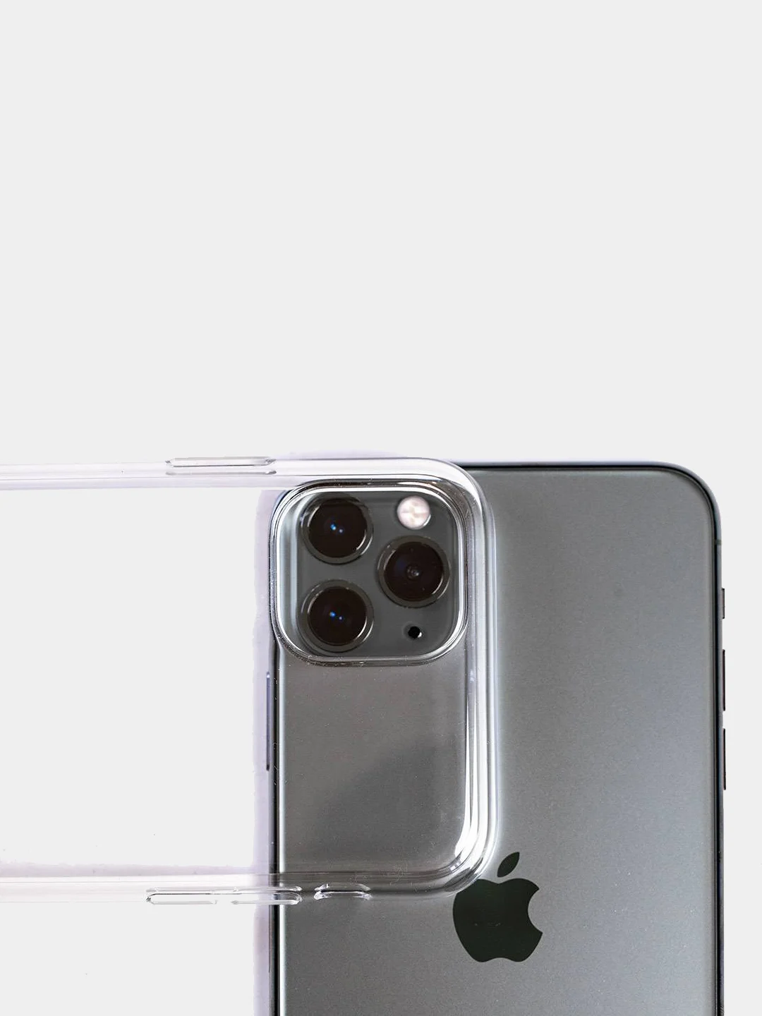 Чехол прозрачный силиконовый с защитой камеры  для iPhone 11/13/13Pro max/13pro