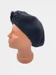 Берет женский