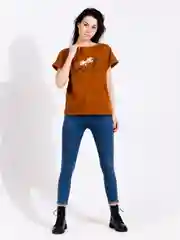Коричневый футболка женская
