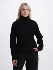Черный свитер вязаный женский