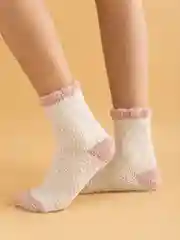 Белый плюшевые носки