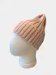 Конфетный шапка вязаная женская