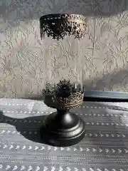 Черный подсвечник для одной свечи