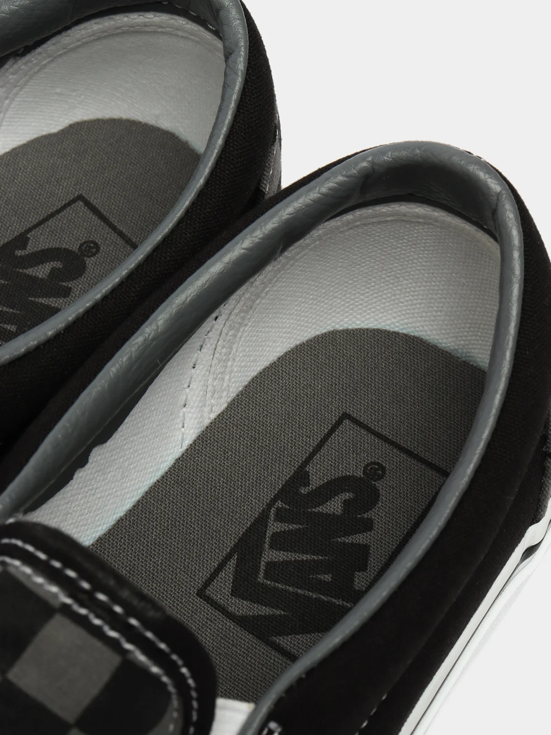 Слипоны Vans UA classic slip-on black
