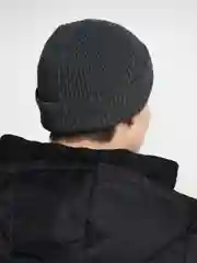 Угольный шапка мужская