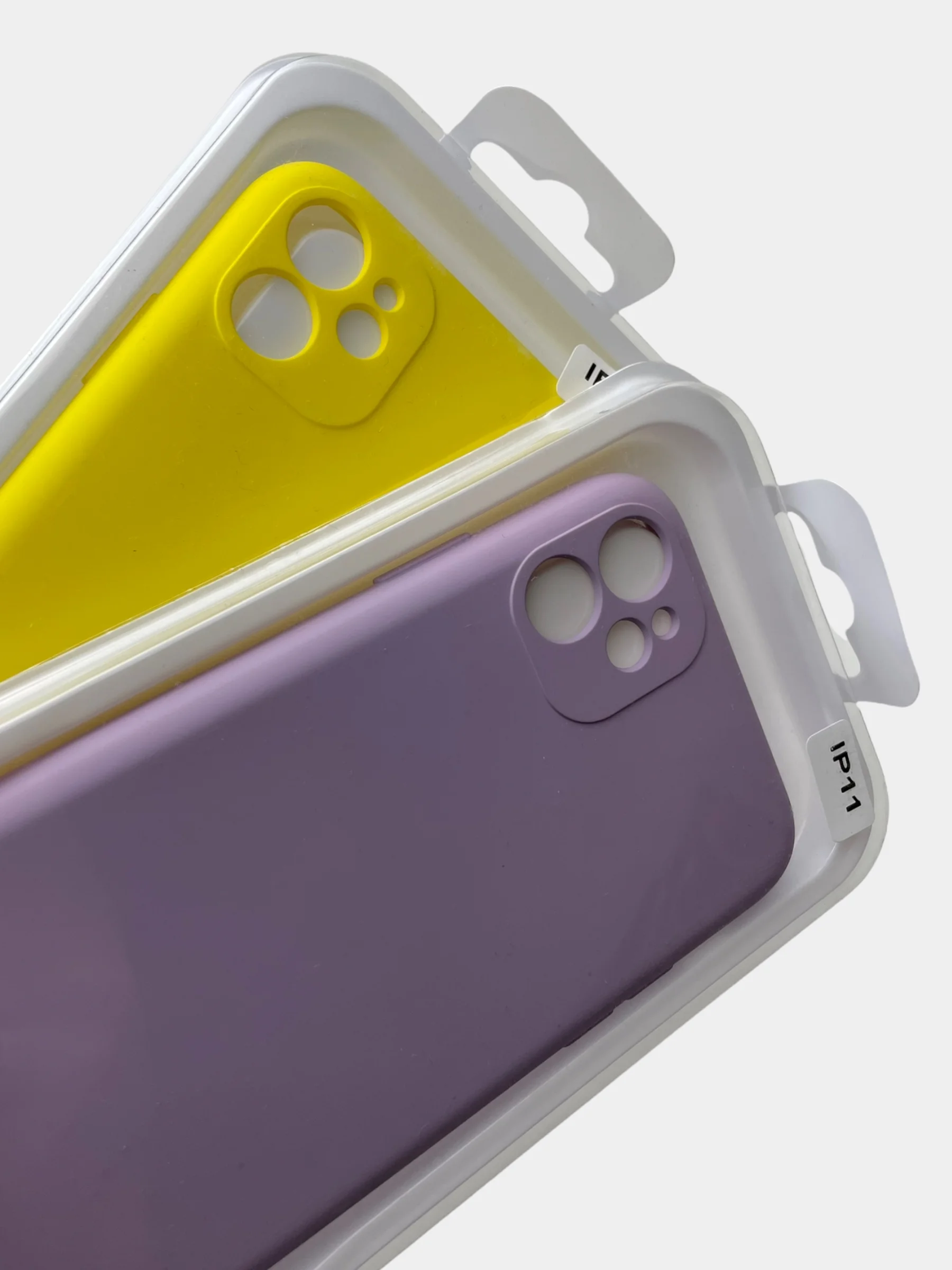 Желтый чехол для iPhone XR, 11 с бархатной подкладкой
