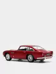 Багровый машинка Aston Martin DB5 металлическая, 1:38 KT5406D