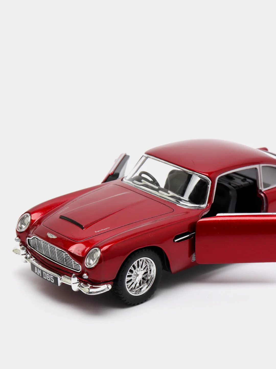 Багровый машинка Aston Martin DB5 металлическая, 1:38 KT5406D