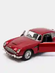 Багровый машинка Aston Martin DB5 металлическая, 1:38 KT5406D