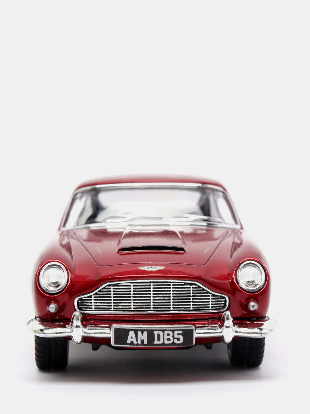 Багровый машинка Aston Martin DB5 металлическая, 1:38 KT5406D
