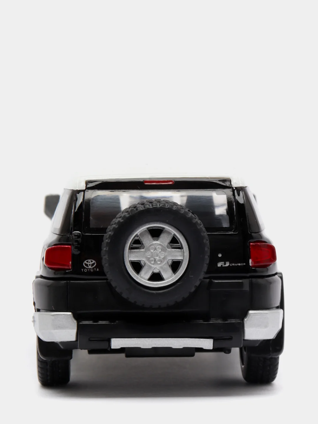 Черный металлическая машинка 1:36 Toyota FJ Cruiser KT5343D