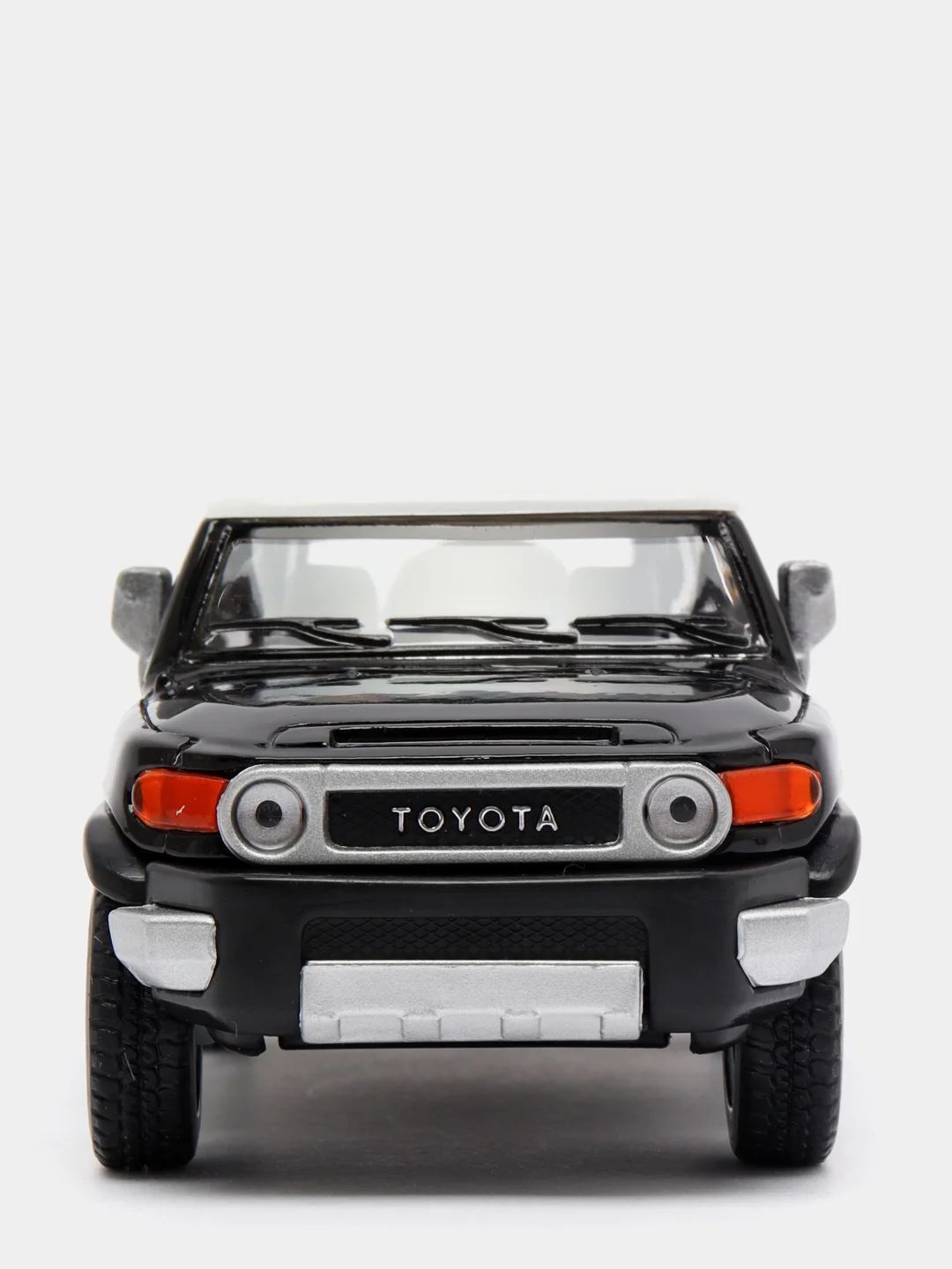 Черный металлическая машинка 1:36 Toyota FJ Cruiser KT5343D