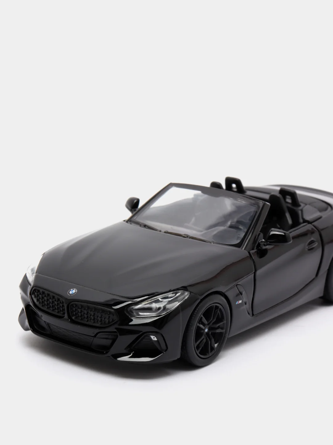 Серый металлическая машинка BMW Z4 KT5419D