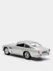 Серебряный машинка Aston Martin DB5 металлическая, 1:38 KT5406D