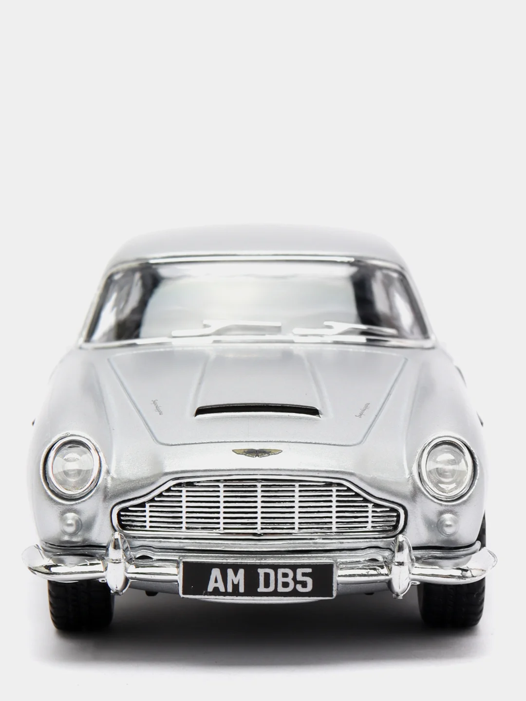 Серебряный машинка Aston Martin DB5 металлическая, 1:38 KT5406D