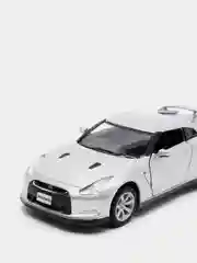 Серебряный металлическая машинка 2009 Nissan GT-R R35 KT5340D
