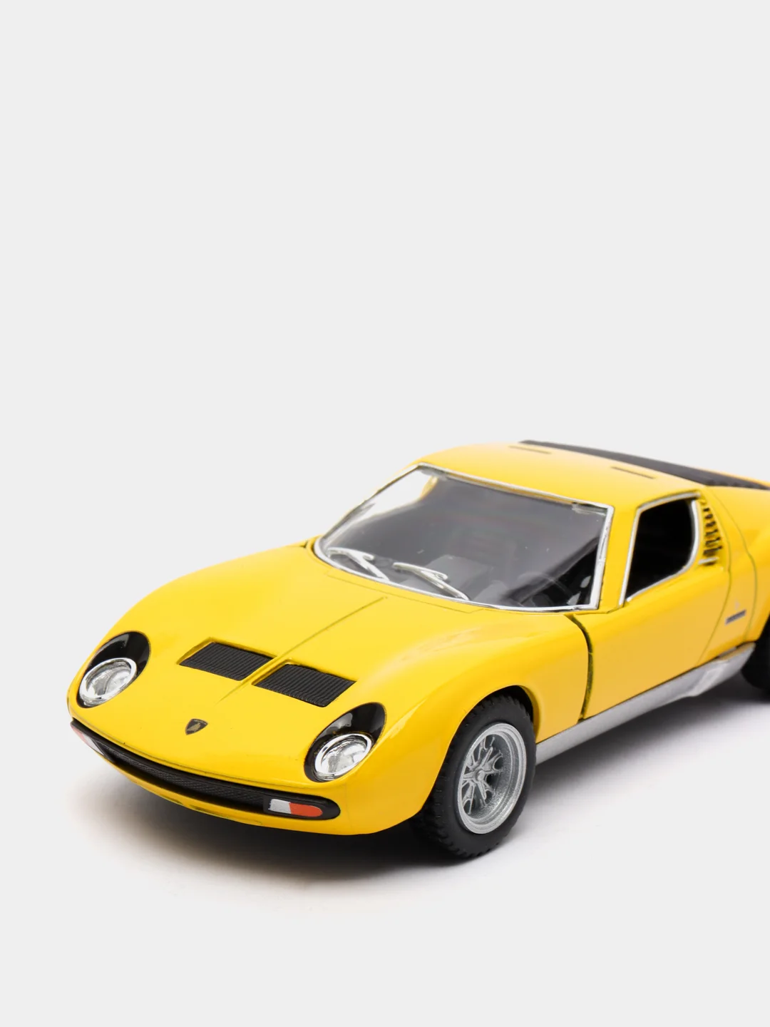 Желтый 1971 Lamborghini Miura P400 SV KINSMART KT5390D