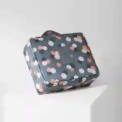 Серый органайзер для косметики. Косметичка, дорожная косметичка.