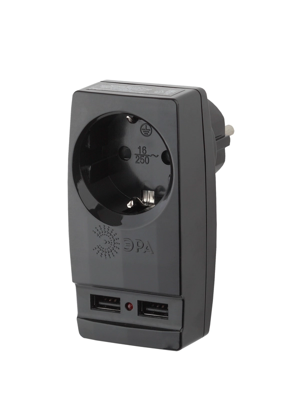 Тройник - адаптер "Polynom" 1 гнездо 220V + 2xUSB 2100mA, c заземлением