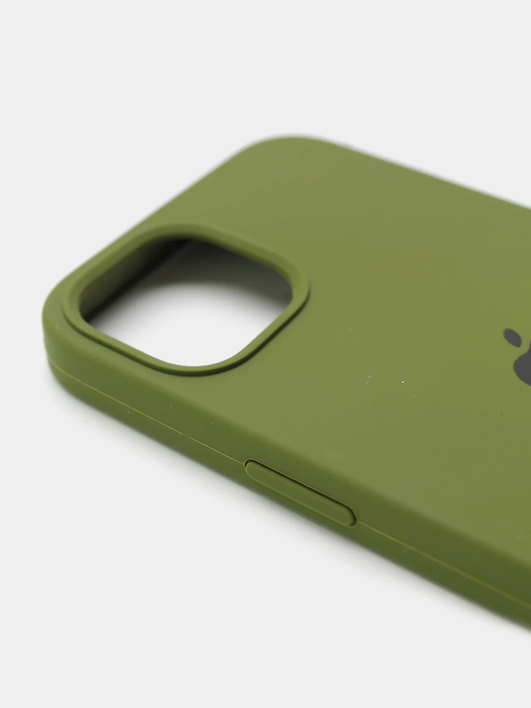 Лесной зеленый чехол Silicone Case для iPhone 13 с закрытым низом