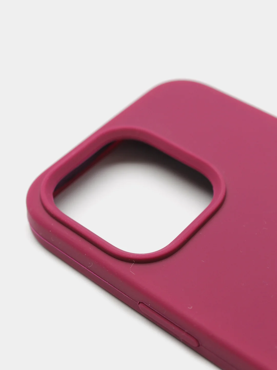 Бордовый чехол Silicone Case для iPhone 13 Pro с закрытым низом