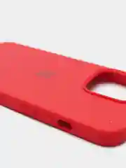 Красный чехол Silicone Case для iPhone 13 Pro с закрытым низом
