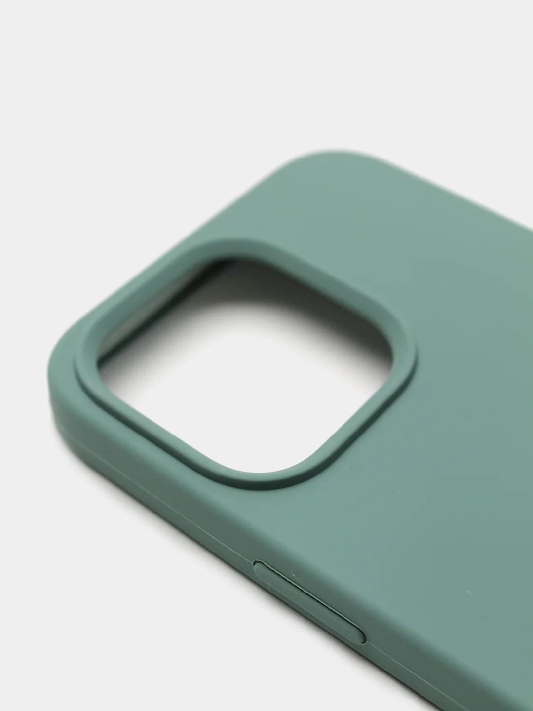 Зелёный хаки чехол Silicone Case для iPhone 13 Pro с закрытым низом