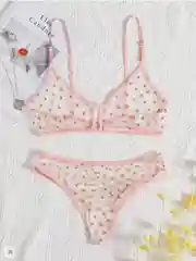 Сетчатое нижнее белье с узором сердца