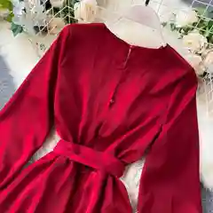 Вечернее праздничное платье