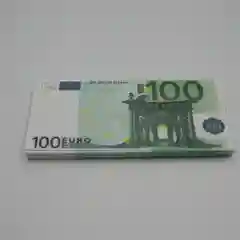 Деньги сувенирные "Банк приколов" 100 Евро