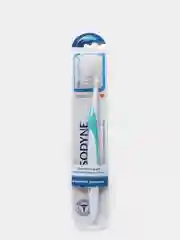 Зубная щетка Sensodyne "Бережный уход"